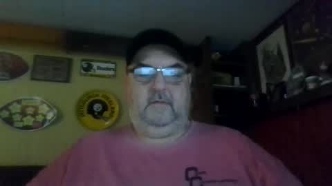 Snapshot of bigbear1971 chatting on 12/02/24, 02:52 bigbear1971 online show from 12/02/24, 02:52