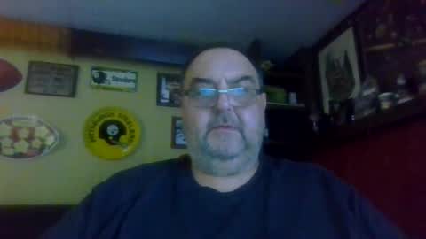 Snapshot of bigbear1971 chatting on 12/03/24, 12:02 bigbear1971 online show from 12/03/24, 12:02