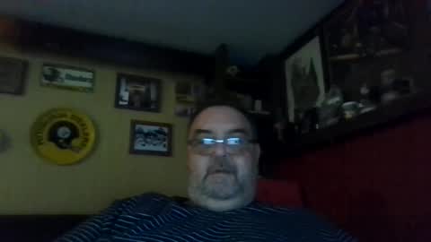 Snapshot of bigbear1971 chatting on 12/06/24, 05:33 bigbear1971 online show from 12/06/24, 05:33