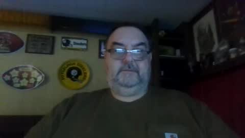 Snapshot of bigbear1971 chatting on 12/09/24, 01:07 bigbear1971 online show from 12/09/24, 01:07