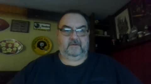 Snapshot of bigbear1971 chatting on 12/14/24, 01:28 bigbear1971 online show from 12/14/24, 01:28