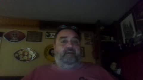 Snapshot of bigbear1971 chatting on 01/04/25, 04:01 bigbear1971 online show from 01/04/25, 04:01