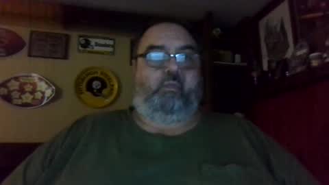 Snapshot of bigbear1971 chatting on 01/14/25, 09:20 bigbear1971 online show from 01/14/25, 09:20