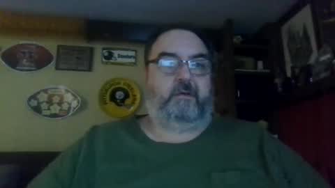 Snapshot of bigbear1971 chatting on 01/19/25, 01:10 bigbear1971 online show from 01/19/25, 01:10