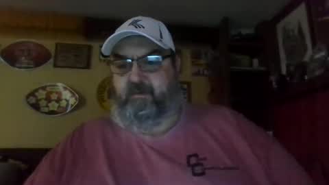 Snapshot of bigbear1971 chatting on 02/23/25, 04:46 bigbear1971 online show from 02/23/25, 04:46