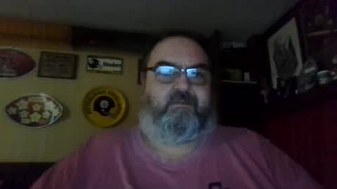 Snapshot of bigbear1971 chatting on 02/25/25, 09:35 bigbear1971 online show from 02/25/25, 09:35