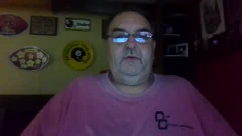 Snapshot of bigbear1971 chatting on 09/21/25, 11:17 bigbear1971 online show from 09/21/25, 11:17