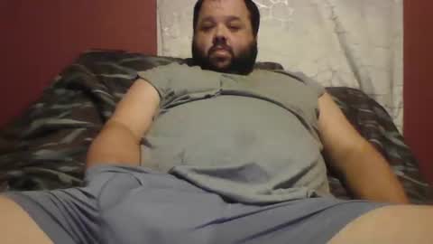 Snapshot of bigbear3287 chatting on 09/21/25, 06:04 Liam online show from 09/21/25, 06:04