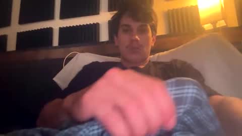 Snapshot of bigben281330 chatting on 10/14/25, 04:52 bigben281330 online show from 10/14/25, 04:52