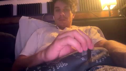 Snapshot of bigben281330 chatting on 11/05/25, 12:49 bigben281330 online show from 11/05/25, 12:49