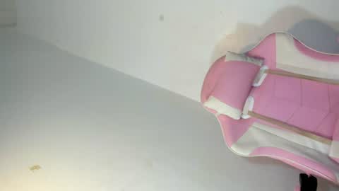 kendra online show from 06/29/26, 01:44