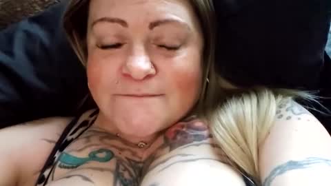 Tiffany online show from 03/09/25, 12:21