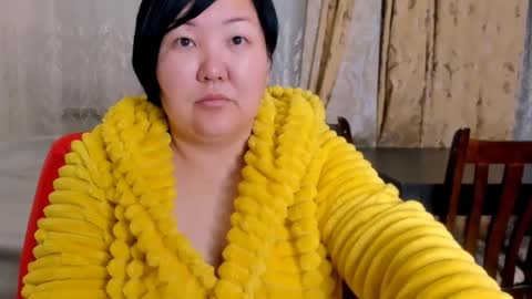 Kira online show from 11/07/25, 12:49