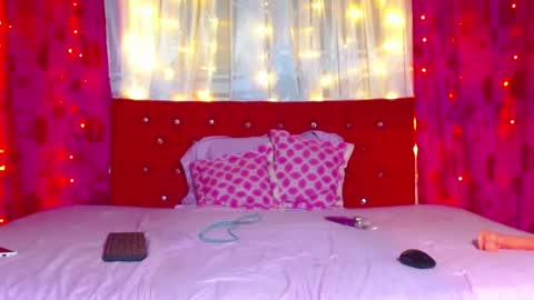 Snapshot of bigboobs_lisa chatting on 11/19/25, 01:38 Lissa online show from 11/19/25, 01:38