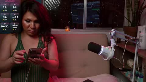 kyra Moor online show from 10/19/25, 06:47