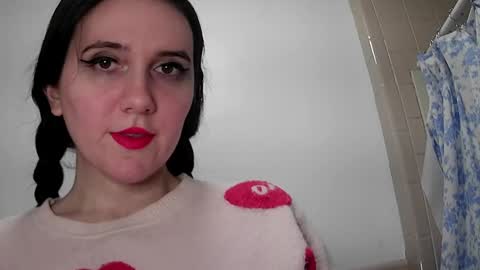 Isabella online show from 01/02/25, 03:05