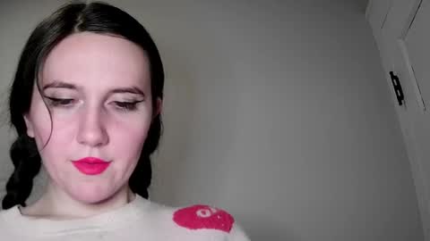 Isabella online show from 01/10/25, 04:12