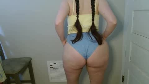 Isabella online show from 02/17/26, 06:36