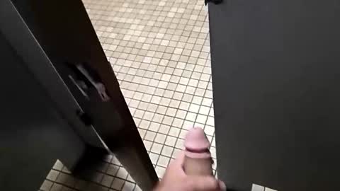 Snapshot of bigboy425974 chatting on 12/01/25, 12:26 bigboy425974 online show from 12/01/25, 12:26