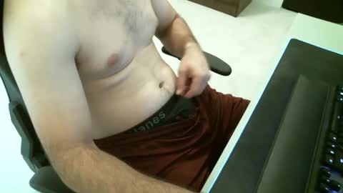 Snapshot of bigboybaggins34 chatting on 11/01/25, 10:01 bigboybaggins34 online show from 11/01/25, 10:01