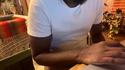 bigbtdny online show from 10/23/25, 08:51