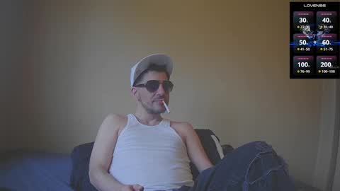 Jon - Im Straight online show from 10/23/25, 01:21