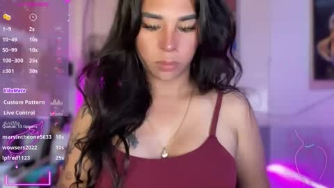 queen amanda online show from 09/26/25, 04:49