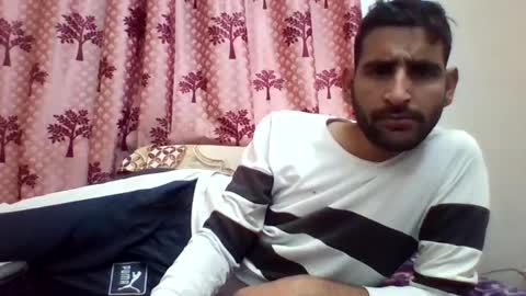 akash online show from 01/04/25, 09:54