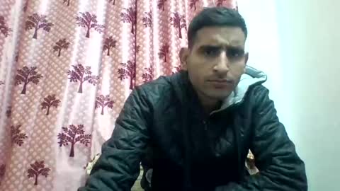 akash online show from 01/12/25, 08:36