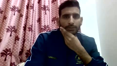 Snapshot of bigcockboy2580 chatting on 10/06/25, 11:07 akash online show from 10/06/25, 11:07