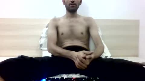 Snapshot of bigcockboy2580 chatting on 10/14/25, 07:14 akash online show from 10/14/25, 07:14