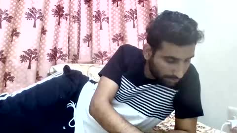 akash online show from 11/09/25, 10:24