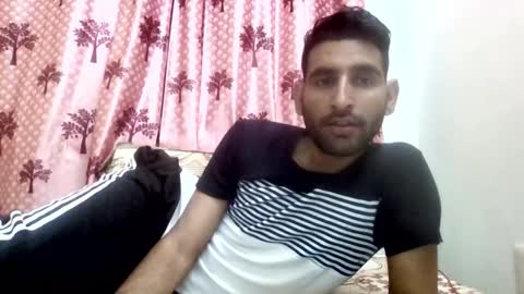 akash online show from 11/18/25, 09:03