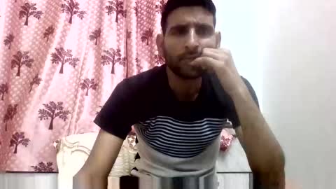 akash online show from 11/19/25, 08:25