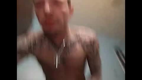 Snapshot of bigcockpapi97597355 chatting on 05/18/26, 01:39 bigcockpapi97597355 online show from 05/18/26, 01:39