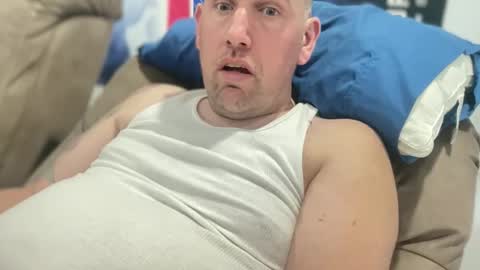 bigcocksuckingslut online show from 04/12/26, 06:24