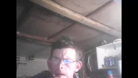 Snapshot of bigdave6996123 chatting on 09/13/25, 05:46 bigdave6996123 online show from 09/13/25, 05:46