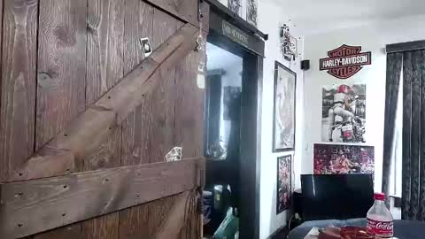 Darryl online show from 02/05/25, 02:16