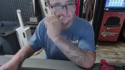 Snapshot of bigdbrillion chatting on 10/29/25, 11:17 Darryl online show from 10/29/25, 11:17