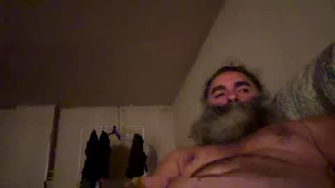 Snapshot of bigdickedbi chatting on 09/21/25, 03:52 Bearded Dad online show from 09/21/25, 03:52