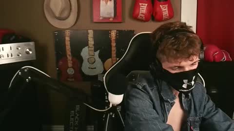 Snapshot of bigdickgerald67 chatting on 12/20/25, 03:24 bigdickgerald67 online show from 12/20/25, 03:24