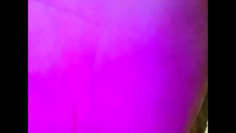 Snapshot of bigdickitalian137 chatting on 10/25/25, 09:42 bigdickitalian137 online show from 10/25/25, 09:42