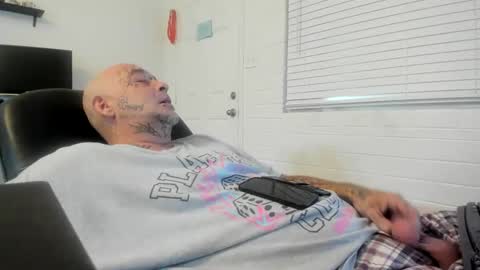 bigdickpiercedtattoos online show from 09/10/25, 07:30