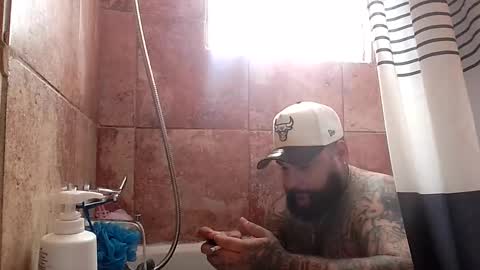 Snapshot of bigdickrican94 chatting on 02/18/25, 09:20 bigdickrican94 online show from 02/18/25, 09:20