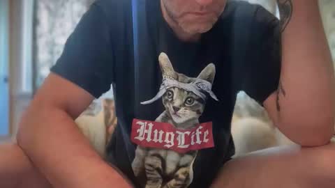 Snapshot of bigdickwalkin chatting on 11/23/25, 05:46 bigdickwalkin online show from 11/23/25, 05:46