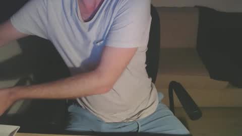 Snapshot of bigdutchenergy chatting on 11/10/25, 07:24 BigDutchEnergy online show from 11/10/25, 07:24