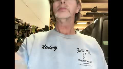 Snapshot of bigelectricrod chatting on 12/20/24, 07:39 bigelectricrod online show from 12/20/24, 07:39