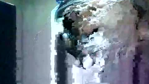 Snapshot of bigfish22222 chatting on 10/23/25, 07:23 bigfish22222 online show from 10/23/25, 07:23