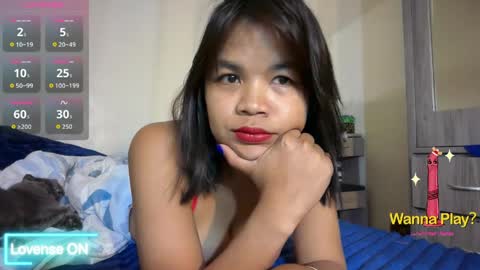 Snapshot of bigg_bananats chatting on 05/25/26, 01:11 YourBestGirlTs online show from 05/25/26, 01:11