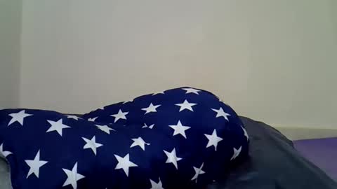 Bigg Cate online show from 10/28/25, 04:27